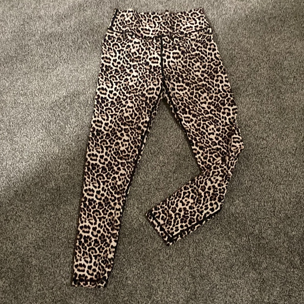 Zyia Leopard Print Leggings